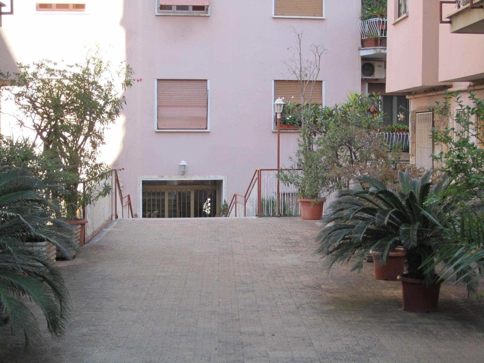 Le Cupole Bed and Breakfast Rome Buitenkant foto